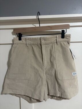 Everyday Cream Corduroy Bermuda Shorts - Casual High-Waist Style